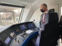 Росен Желязков: До средата на 2021 г. в системата на железницата влизат 15 нови локомотива