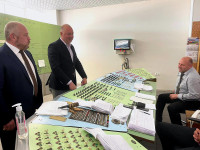 Minister Jeliazkov opens the renovated Karnobat Railway Station