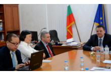 Министър Алексиев се среща с представители на China Railway Rolling Stock Corporation