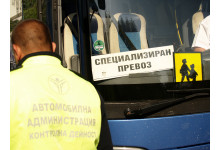 Министър Ивайло Московски разпореди засилване на контрола на превозите на деца