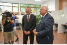 Minister Todorov is opening a new training room of EA RA