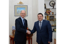Министър Алексиев се среща с постоянния представител на Световната банка за България Тони Томпсън