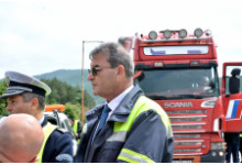 ‘Automobile Administration’ and five other institutions carry out extensive checks on the road