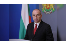 Гроздан Караджов: Изграждаме модерно пристанище на остров “Св.св. Кирик и Юлита”, което ще поеме туристическите кораби