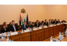 България и ОАЕ може да си сътрудничат в обучението на авио диспечери и експерти от въздухоплавателните администрации