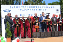 Министър Ивайло Московски поздрави завършващите магистри във ВТУ „Тодор Каблешков“