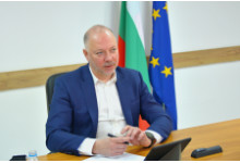 Министър Желязков: За първи път подвижен жп състав ще бъде финансиран с европейски средства