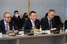 Министър Христо Алексиев и сръбският му колега Томислав Момирович се договориха за изграждането на интермодален хъб на границата между двете държави