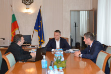 Minister Hristo Alexiev met with representatives of the Technical University of Varna