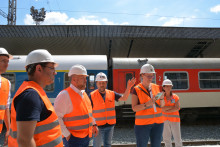 Krasimir Papukchiyski checks repair works at Stara Zagora Railway Station 