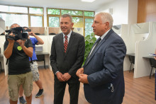 Minister Todorov is opening a new training room of EA RA