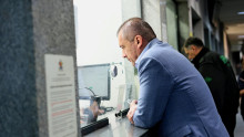 След внезапна проверка във влак транспортният министър поиска бързи решения в БДЖ