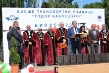 Министър Ивайло Московски поздрави завършващите магистри във ВТУ „Тодор Каблешков“