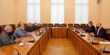 Среща на министър Росен Желязков с представители на таксиметровия бранш