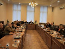Министър Росен Желязков се среща с представители на таксиметровия бранш