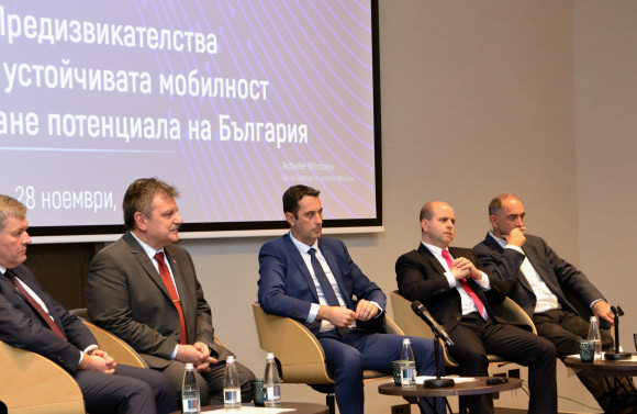 Министър Гвоздейков: Прекратяваме възможностите за манипулиране на данните от техническите прегледи