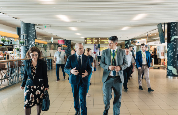 Grozdan Karadjov: We Are Temporarily Revoking Swissport Bulgaria’s Ground Handling License Due to Stranded Passengers