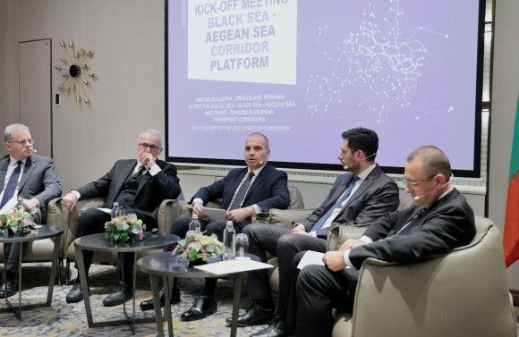 Grozdan Karadzhov: Together with Greece and Romania, we will seek joint funding for the Thessaloniki-Sofia-Bucharest railway