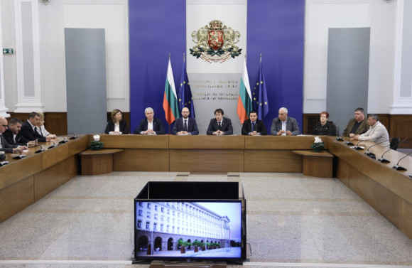 Government Secures EUR 31.3 Million for a 5% Pay Increase in State-Subsidised Sectors
