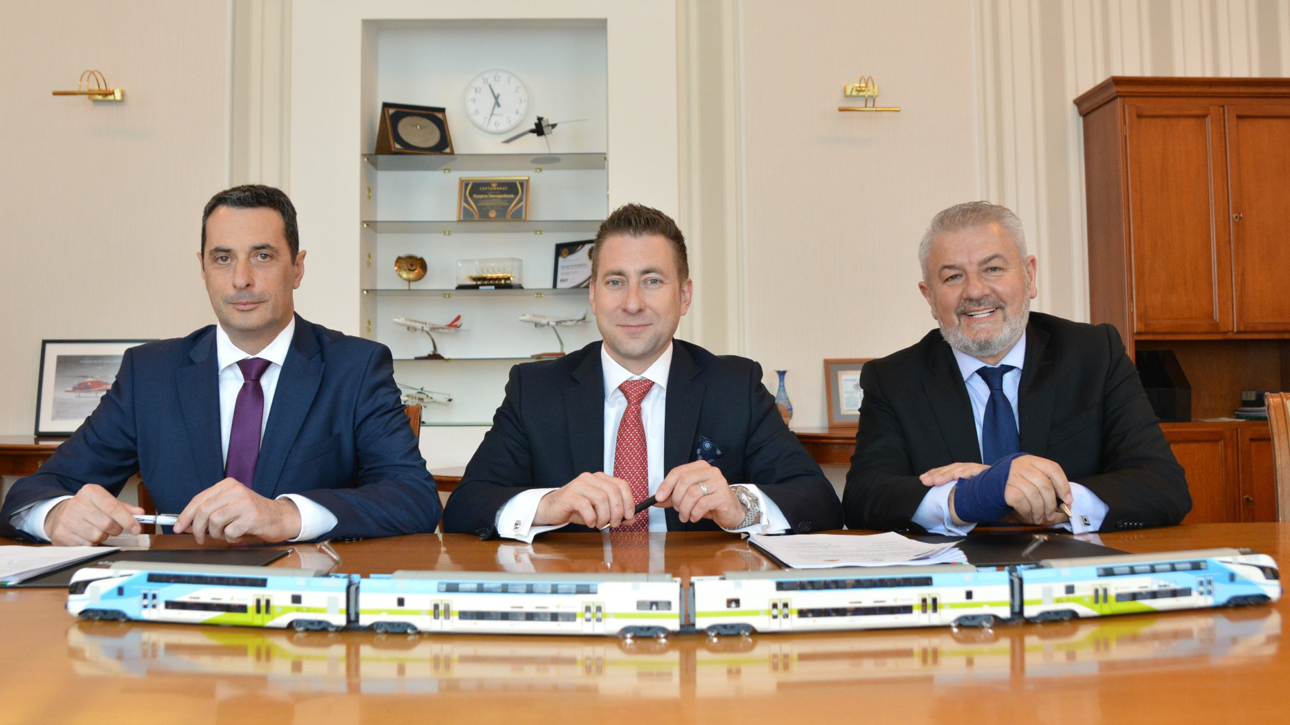 Georgi Gvozdeykov: Bulgaria will have new railway rolling stock after more than 20 years of waiting