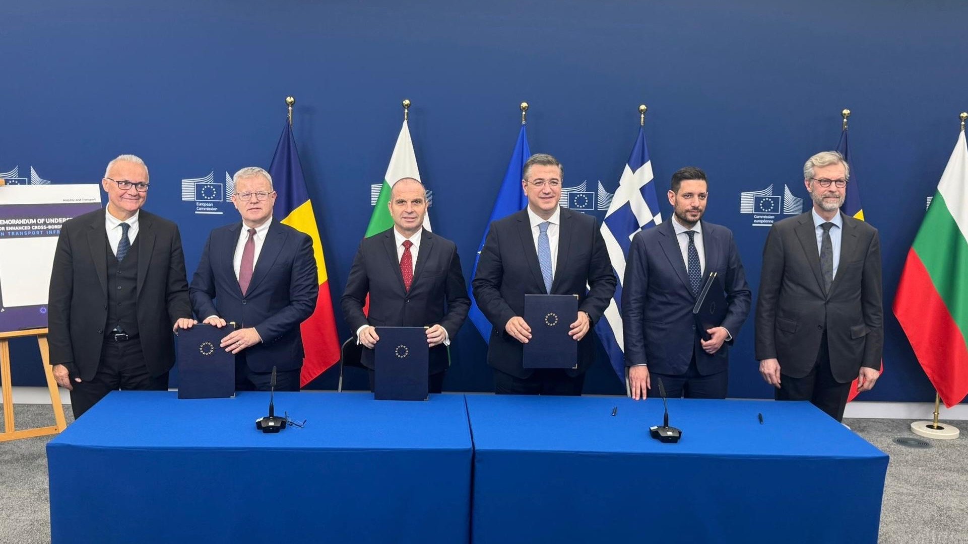 България, Гърция и Румъния развиват ускорено транспортната ос между Егейско и Черно море